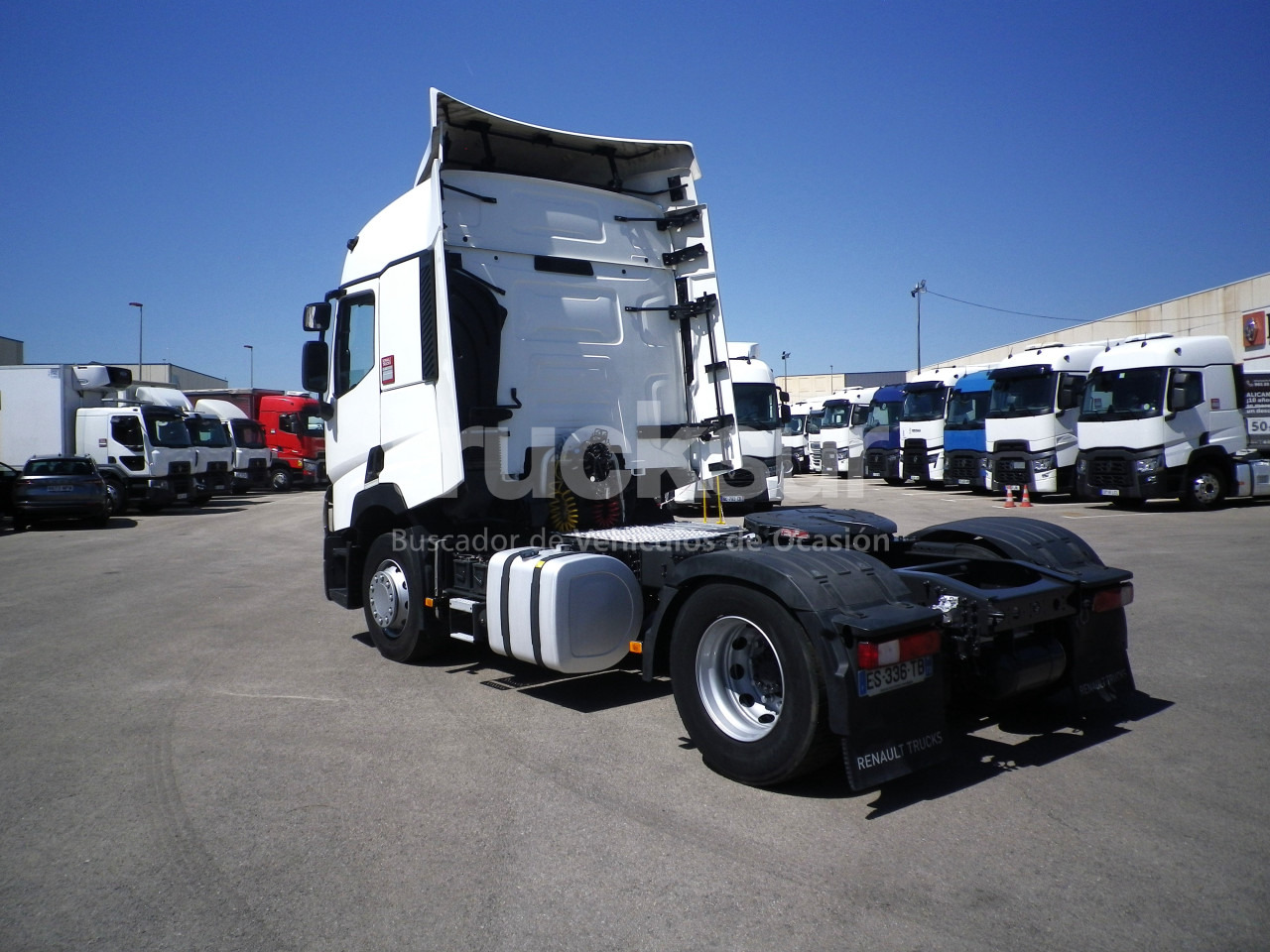 RENAULT T480 SLEEPER CAB - شاحنة جرار: صور 5 RENAULT T480 SLEEPER CAB - شاحنة جرار: صور 5