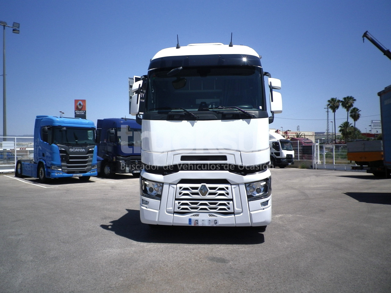 RENAULT T520 HIGH SLEEPER CAB - شاحنة جرار: صور 4 RENAULT T520 HIGH SLEEPER CAB - شاحنة جرار: صور 4
