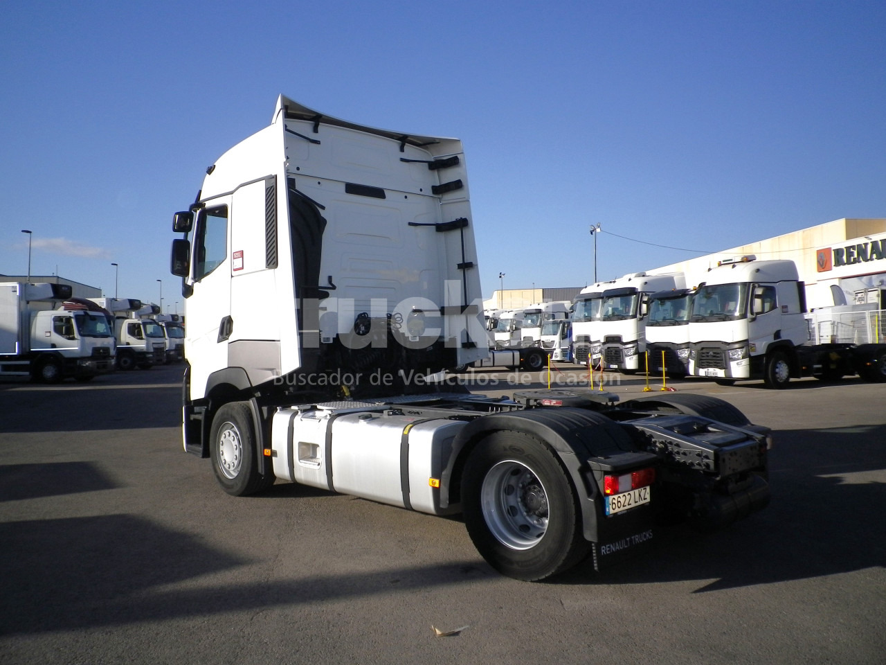 RENAULT T520 HIGH SLEEPER CAB - شاحنة جرار: صور 4 RENAULT T520 HIGH SLEEPER CAB - شاحنة جرار: صور 4