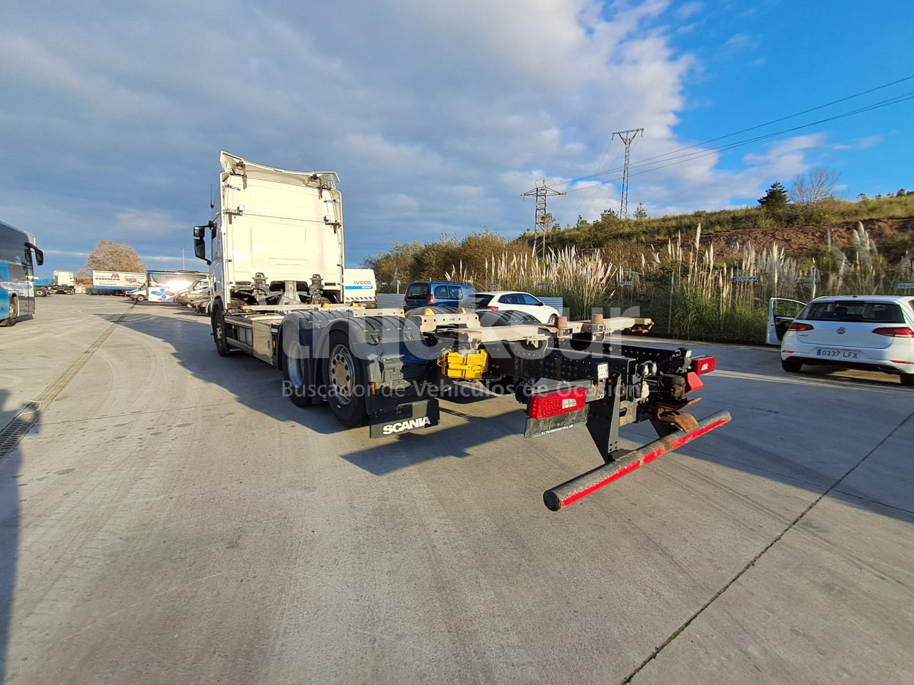 SCANIA R450.26 ejes 6x2*4 - الشاسيه شاحنة: صور 4 SCANIA R450.26 ejes 6x2*4 - الشاسيه شاحنة: صور 4