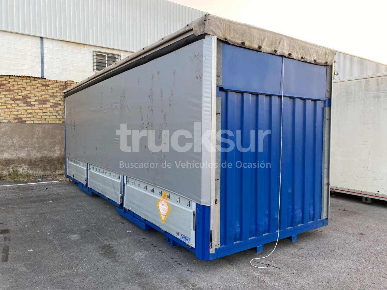 SCANIA SEMITAULINER AUTOPORTANTE - بصندوق مغلق: صور 1 SCANIA SEMITAULINER AUTOPORTANTE - بصندوق مغلق: صور 1