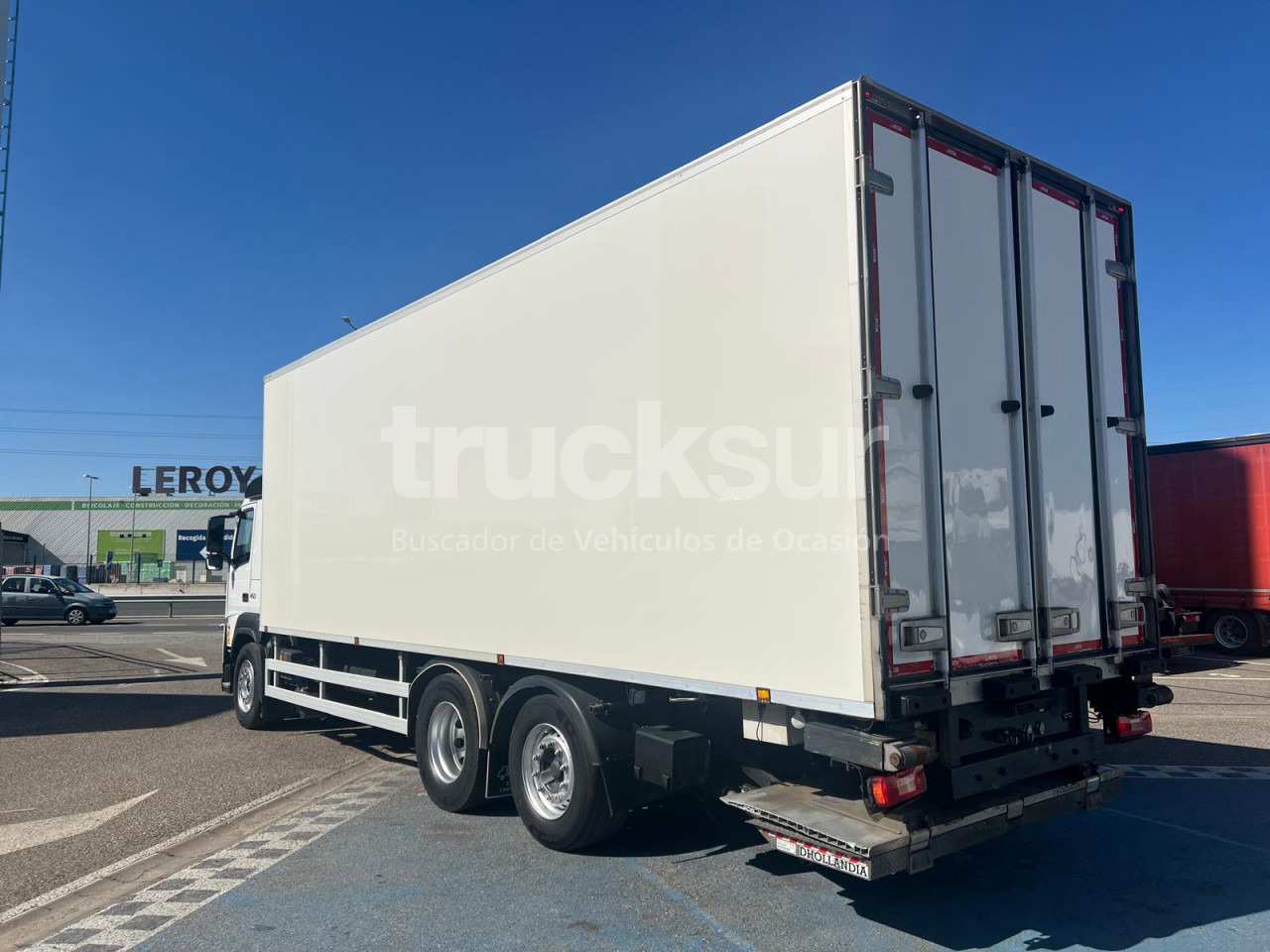 VOLVO FM450 ejes 6x2*4 - مبردة شاحنة: صور 4 VOLVO FM450 ejes 6x2*4 - مبردة شاحنة: صور 4