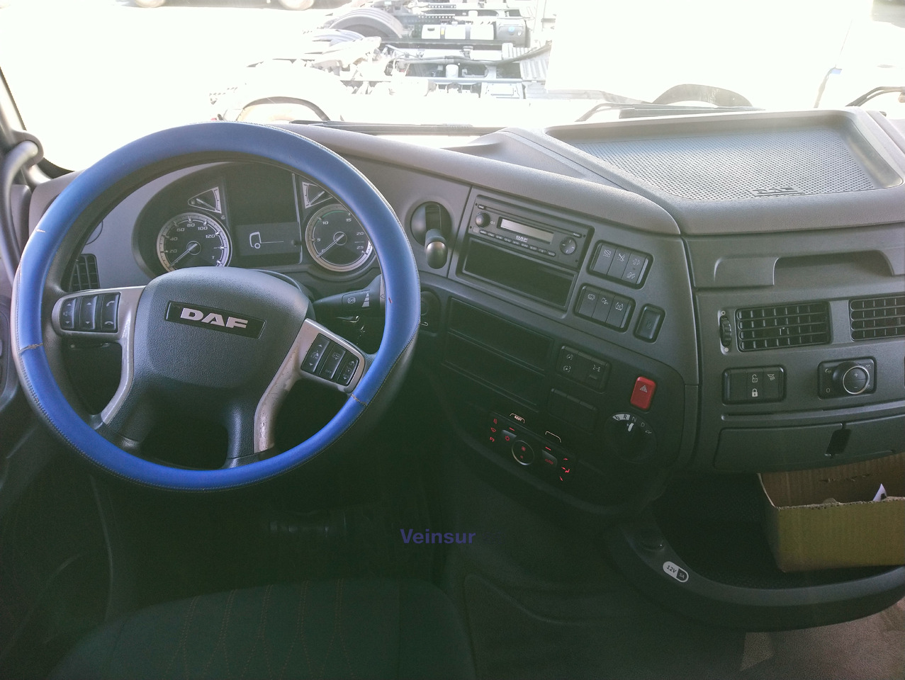 DAF FT 95XF530 - شاحنة جرار: صور 5 DAF FT 95XF530 - شاحنة جرار: صور 5