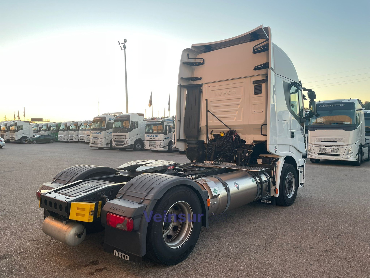 IVECO AT440S45T/P - شاحنة جرار: صور 3 IVECO AT440S45T/P - شاحنة جرار: صور 3