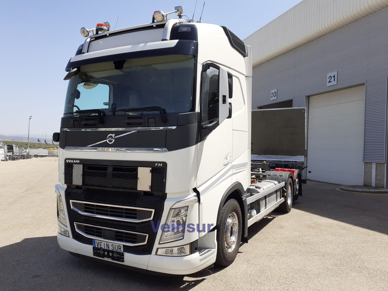 VOLVO FH4 I-SAVE - شاحنة: صور 1 VOLVO FH4 I-SAVE - شاحنة: صور 1