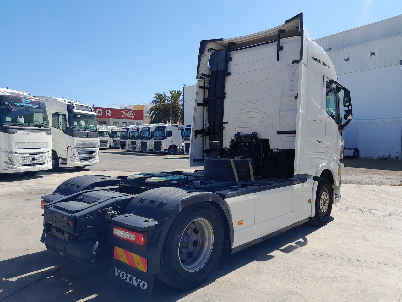 VOLVO FH4 - شاحنة جرار: صور 4 VOLVO FH4 - شاحنة جرار: صور 4