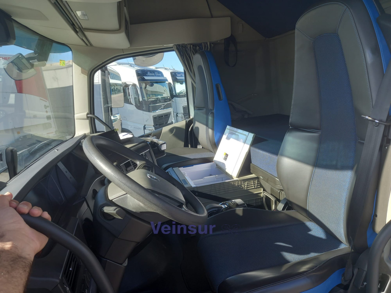 VOLVO FH5 I-SAVE - شاحنة جرار: صور 4 VOLVO FH5 I-SAVE - شاحنة جرار: صور 4