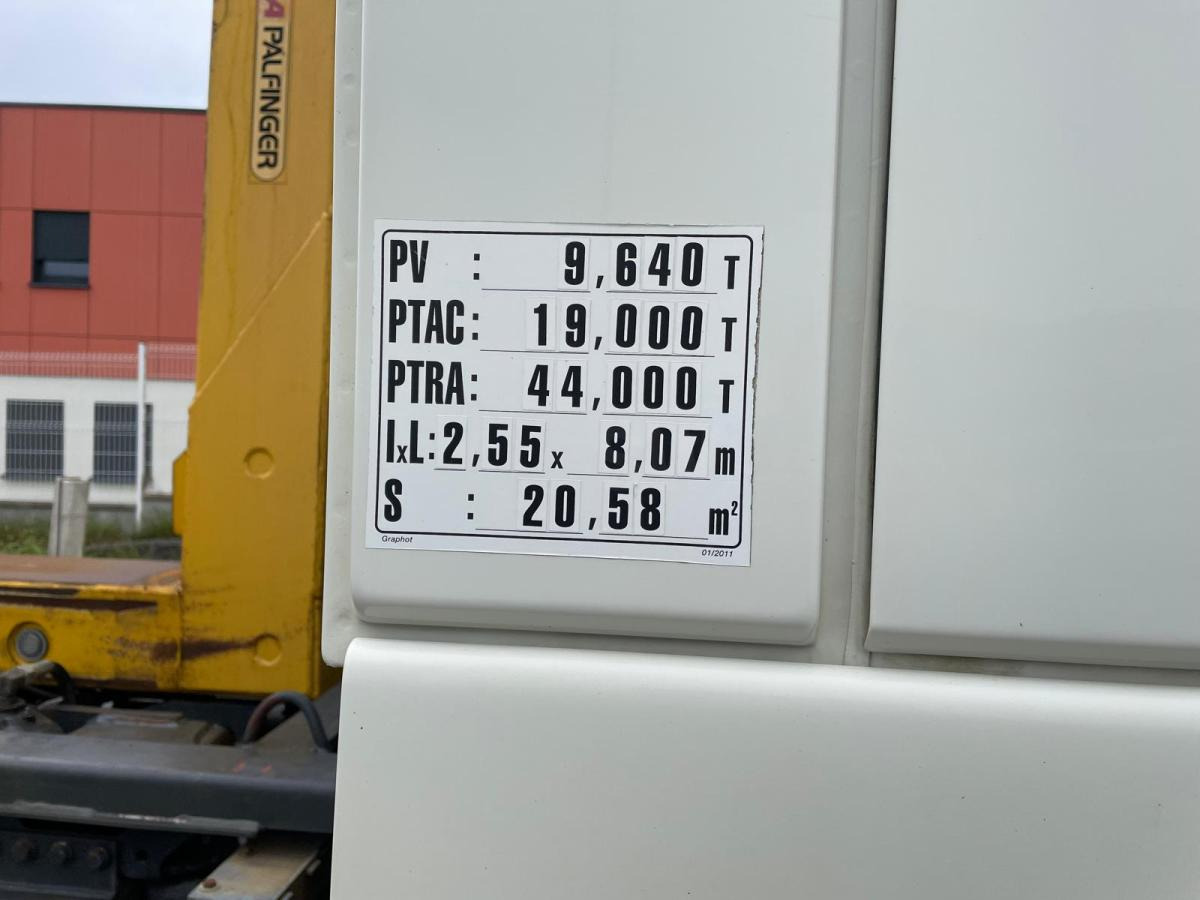 DAF XF105 460 - شاحنة ذات الخطاف: صور 5 DAF XF105 460 - شاحنة ذات الخطاف: صور 5