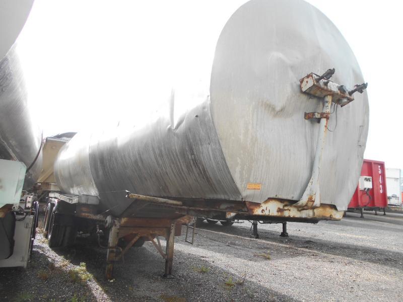 Fruehauf - نصف مقطورة صهريج: صور 2 Fruehauf - نصف مقطورة صهريج: صور 2