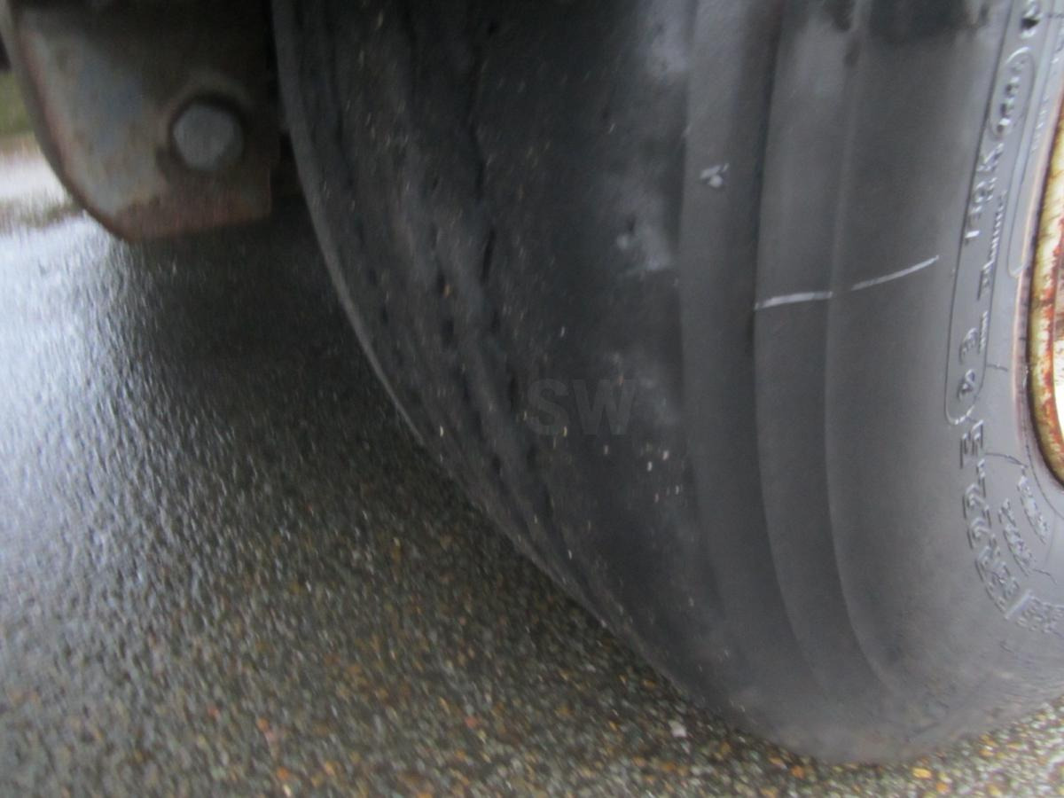 Fruehauf - نصف مقطورة مسطحة: صور 3 Fruehauf - نصف مقطورة مسطحة: صور 3