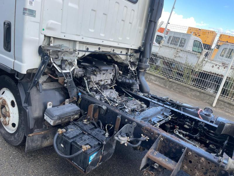 Isuzu - الشاسيه شاحنة: صور 5 Isuzu - الشاسيه شاحنة: صور 5