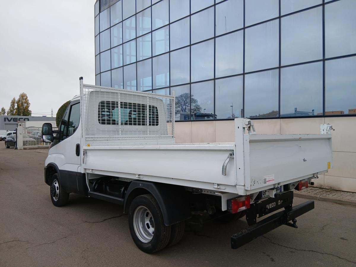 قلاب صغير Iveco 35.140: صور 6