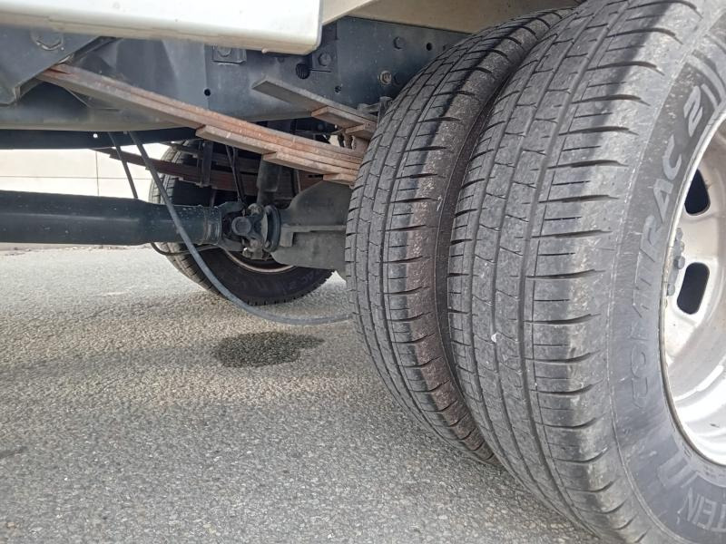Iveco 35180 - سيارة السحب للتصليح: صور 5 Iveco 35180 - سيارة السحب للتصليح: صور 5