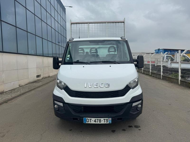 Iveco Daily 35C15 - قلاب صغير: صور 2 Iveco Daily 35C15 - قلاب صغير: صور 2