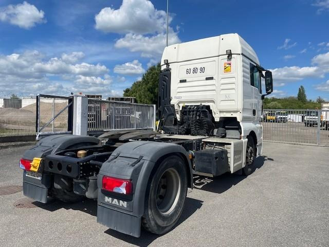 MAN TGX 18.500 - شاحنة جرار: صور 4 MAN TGX 18.500 - شاحنة جرار: صور 4