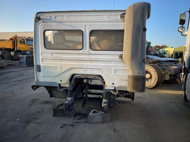 Mercedes ATEGO - الكبائن - شاحنة: صور 3 Mercedes ATEGO - الكبائن - شاحنة: صور 3