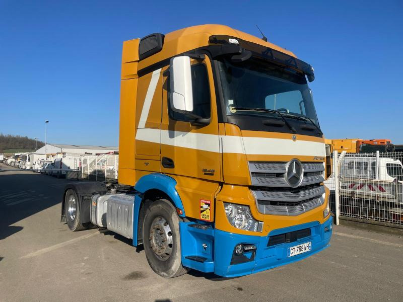 Mercedes Actros 1845 - شاحنة جرار: صور 2 Mercedes Actros 1845 - شاحنة جرار: صور 2
