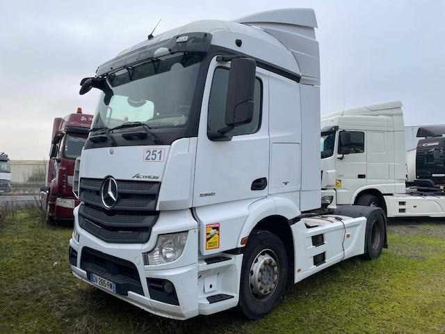 Mercedes Actros 1845 - شاحنة جرار: صور 1 Mercedes Actros 1845 - شاحنة جرار: صور 1