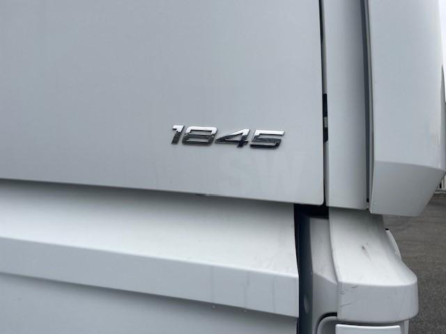 Mercedes Actros 1845 - شاحنة جرار: صور 3 Mercedes Actros 1845 - شاحنة جرار: صور 3