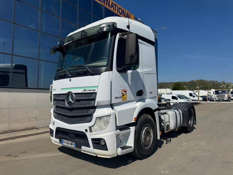 Mercedes Actros 1845 - شاحنة جرار: صور 1 Mercedes Actros 1845 - شاحنة جرار: صور 1