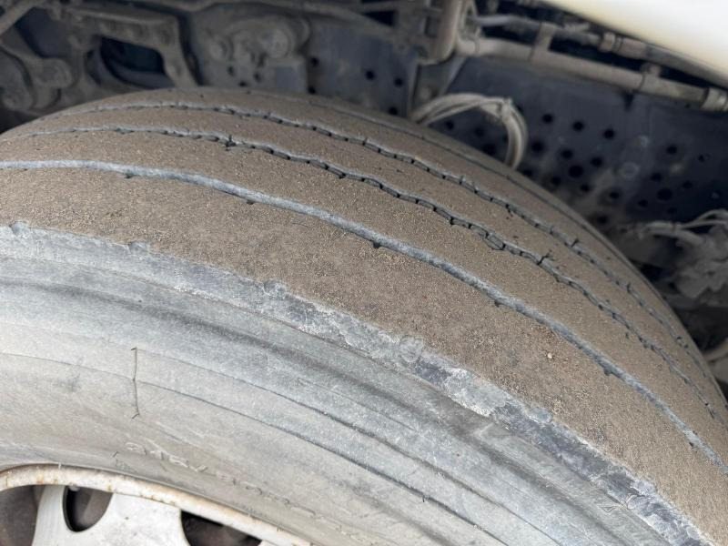 شاحنة جرار Mercedes Actros 1845: صور 14 شاحنة جرار Mercedes Actros 1845: صور 14