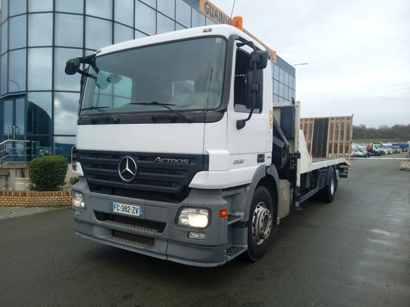 Mercedes Actros 2532 - شاحنات مسطحة: صور 1 Mercedes Actros 2532 - شاحنات مسطحة: صور 1