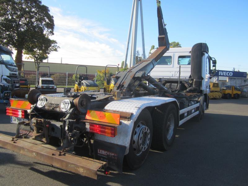 Mercedes Actros - شاحنة ذات الخطاف: صور 5 Mercedes Actros - شاحنة ذات الخطاف: صور 5