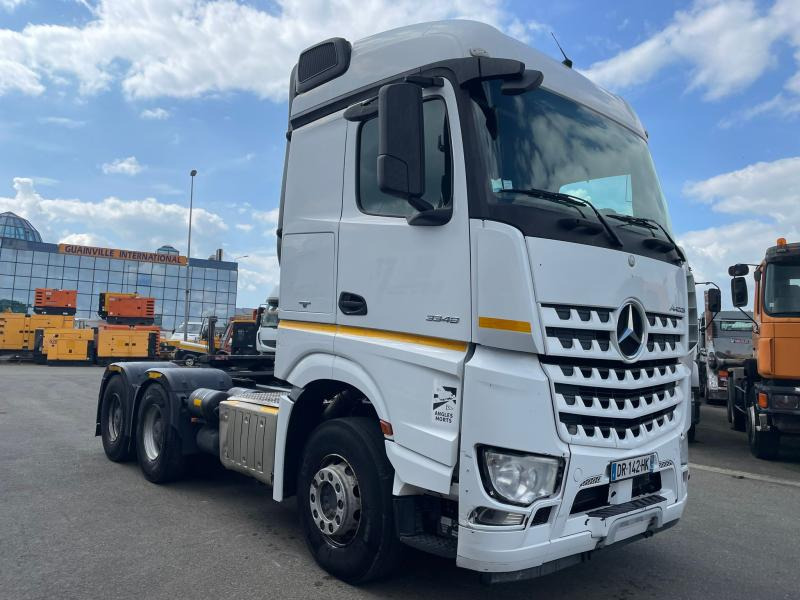 Mercedes Arocs 3348 - شاحنة جرار: صور 2 Mercedes Arocs 3348 - شاحنة جرار: صور 2