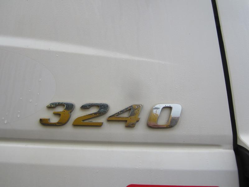 Mercedes Axor 3240 - قلابات: صور 3 Mercedes Axor 3240 - قلابات: صور 3