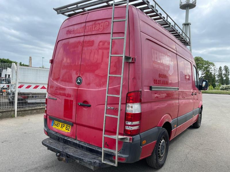 Mercedes Sprinter 209 CDI - فان: صور 3 Mercedes Sprinter 209 CDI - فان: صور 3
