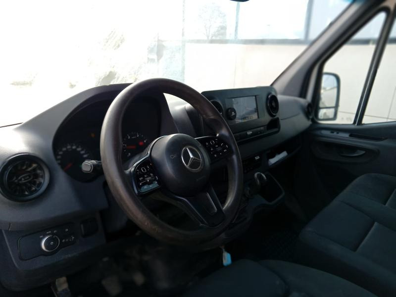 Mercedes Sprinter - قلاب صغير: صور 5 Mercedes Sprinter - قلاب صغير: صور 5