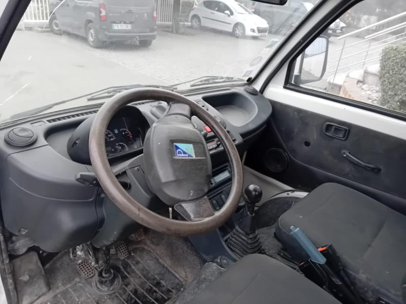 Piaggio Porter - قلاب صغير: صور 3 Piaggio Porter - قلاب صغير: صور 3