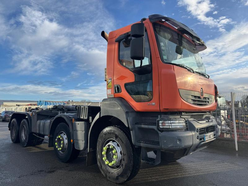 Renault Kerax - شاحنة ذات الخطاف: صور 3 Renault Kerax - شاحنة ذات الخطاف: صور 3