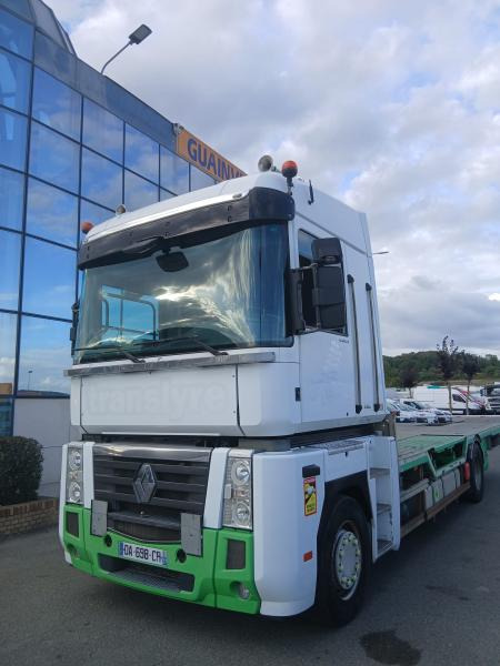 Renault Magnum 440 DXI - شاحنات مسطحة: صور 1 Renault Magnum 440 DXI - شاحنات مسطحة: صور 1