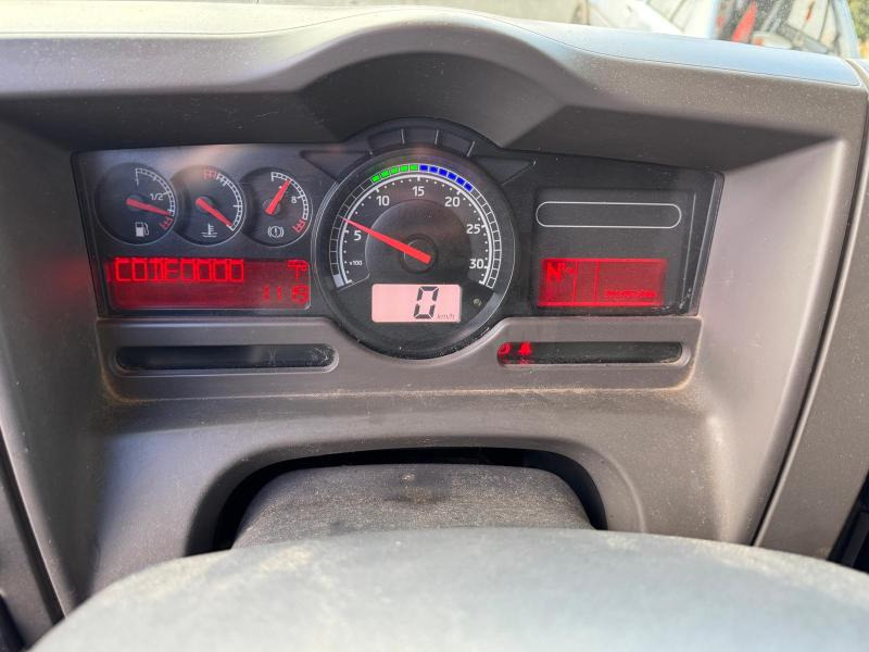 شاحنة صهريج لنقل الوقود Renault Premium 370 DXI: صور 23