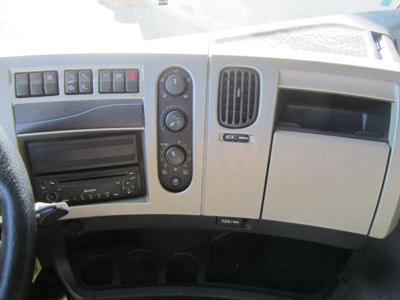 شاحنة جرار Renault Premium 410 DXI: صور 12