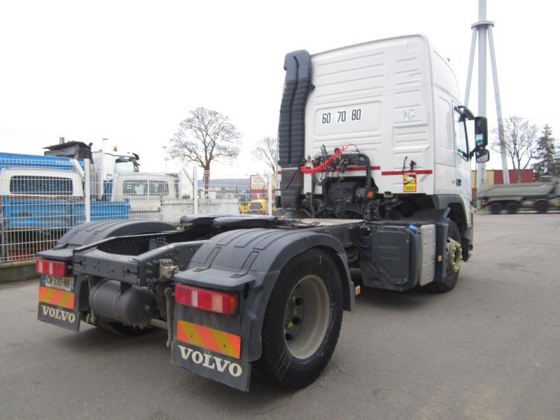 شاحنة جرار Volvo FM 450: صور 6 شاحنة جرار Volvo FM 450: صور 6