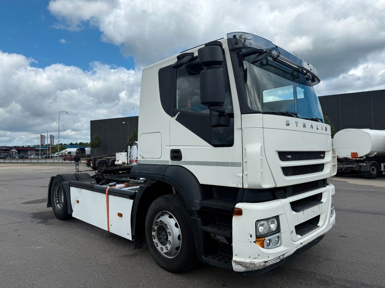 Iveco Stralis AT440S36T 4x2 - شاحنة جرار: صور 2 Iveco Stralis AT440S36T 4x2 - شاحنة جرار: صور 2