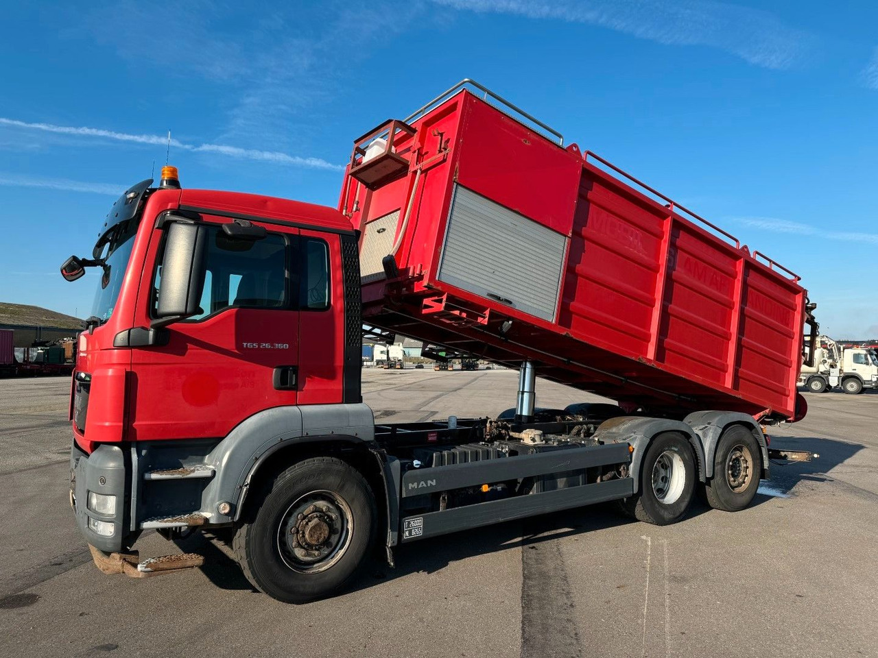 MAN TGS 26.360 6x4H*4 Simon Moos KSA MAN TGS 26.360 6x4H*4 Simon Moos KSA VacuDrain - فراغ شاحنة: صور 1 MAN TGS 26.360 6x4H*4 Simon Moos KSA MAN TGS 26.360 6x4H*4 Simon Moos KSA VacuDrain - فراغ شاحنة: صور 1