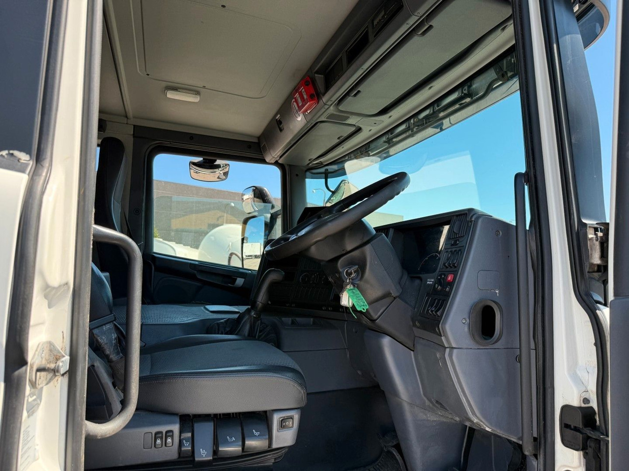 Scania P360 6x4 RHD Hvidtved Larsen FlexLine 312 - فراغ شاحنة: صور 5 Scania P360 6x4 RHD Hvidtved Larsen FlexLine 312 - فراغ شاحنة: صور 5
