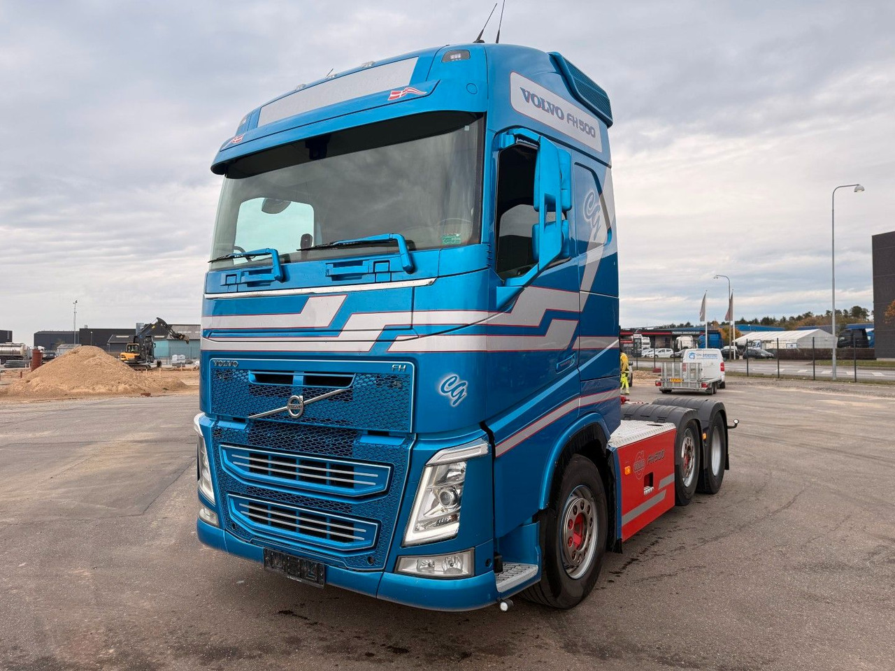 Volvo FH500 6x2/2 Globetrotter Euro 5 - شاحنة جرار: صور 1 Volvo FH500 6x2/2 Globetrotter Euro 5 - شاحنة جرار: صور 1