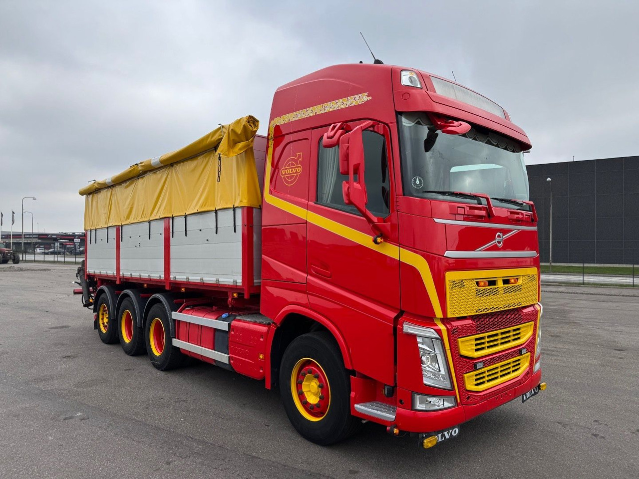 Volvo FH500 8x4*4 Tipper / Kipper (No Crane) - قلابات: صور 2 Volvo FH500 8x4*4 Tipper / Kipper (No Crane) - قلابات: صور 2