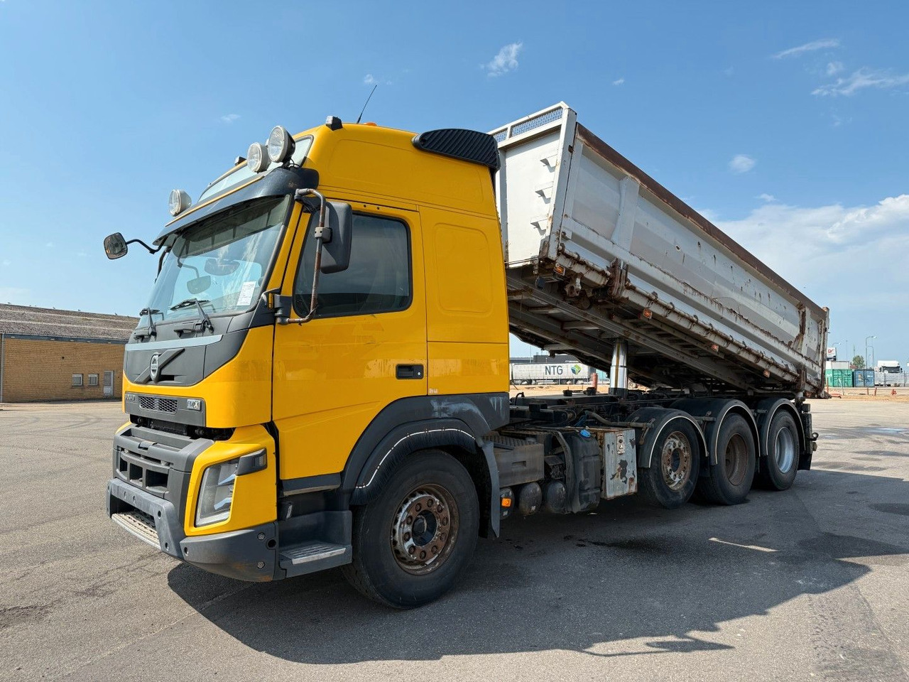 Volvo FMX500 8x4/4 Steel tipper Volvo FMX500 8x4/4 Steel tipper / Kipper - قلابات: صور 1 Volvo FMX500 8x4/4 Steel tipper Volvo FMX500 8x4/4 Steel tipper / Kipper - قلابات: صور 1