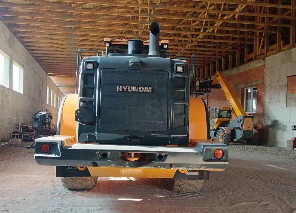 Hyundai HL975 - اللودر بعجل: صور 5 Hyundai HL975 - اللودر بعجل: صور 5