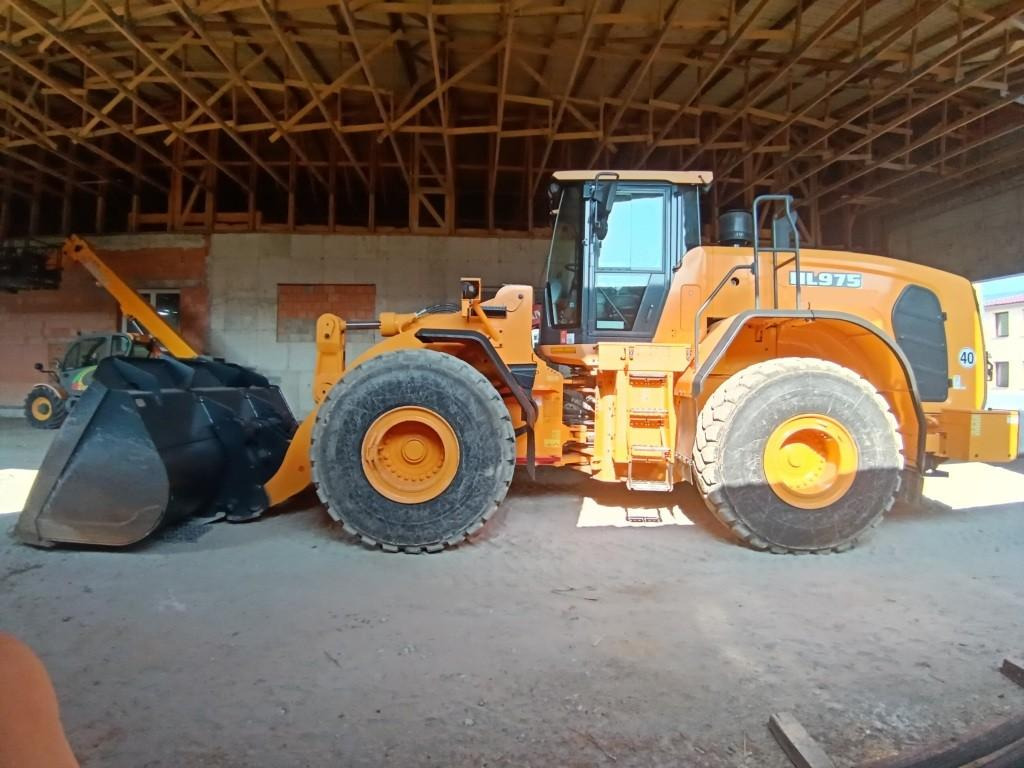 Hyundai HL975 - اللودر بعجل: صور 1 Hyundai HL975 - اللودر بعجل: صور 1