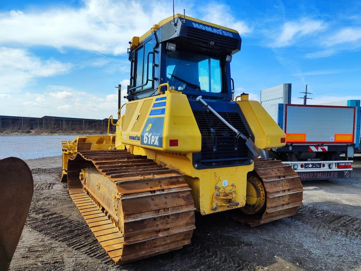 Komatsu D61PX-23 - بلدوزر: صور 1 Komatsu D61PX-23 - بلدوزر: صور 1