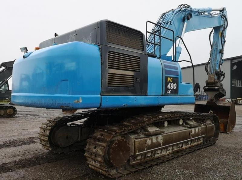 Komatsu PC490LC-10 - حفارات زحافة: صور 4 Komatsu PC490LC-10 - حفارات زحافة: صور 4