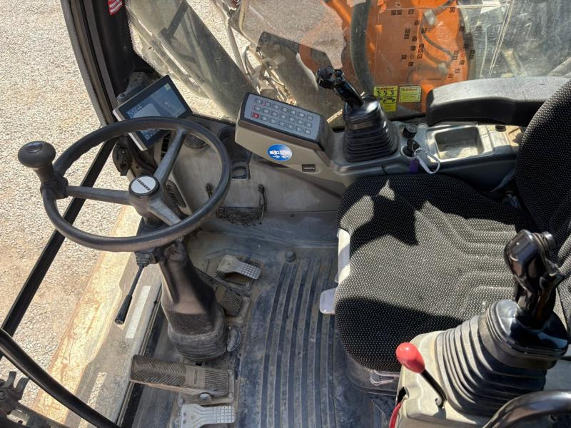 Liebherr A914 - حفارة على عجلات: صور 5 Liebherr A914 - حفارة على عجلات: صور 5