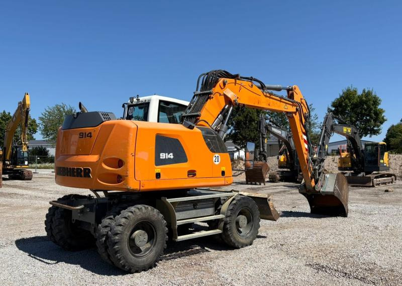 Liebherr A914 - حفارة على عجلات: صور 4 Liebherr A914 - حفارة على عجلات: صور 4
