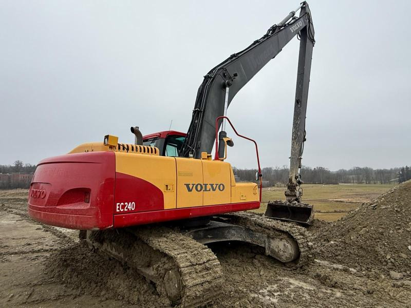 Volvo EC240 CL Long Reach - حفارات زحافة: صور 3 Volvo EC240 CL Long Reach - حفارات زحافة: صور 3